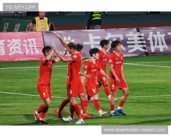 重庆铜梁龙适应中超强度艰难，保级需依靠主场优势与引援